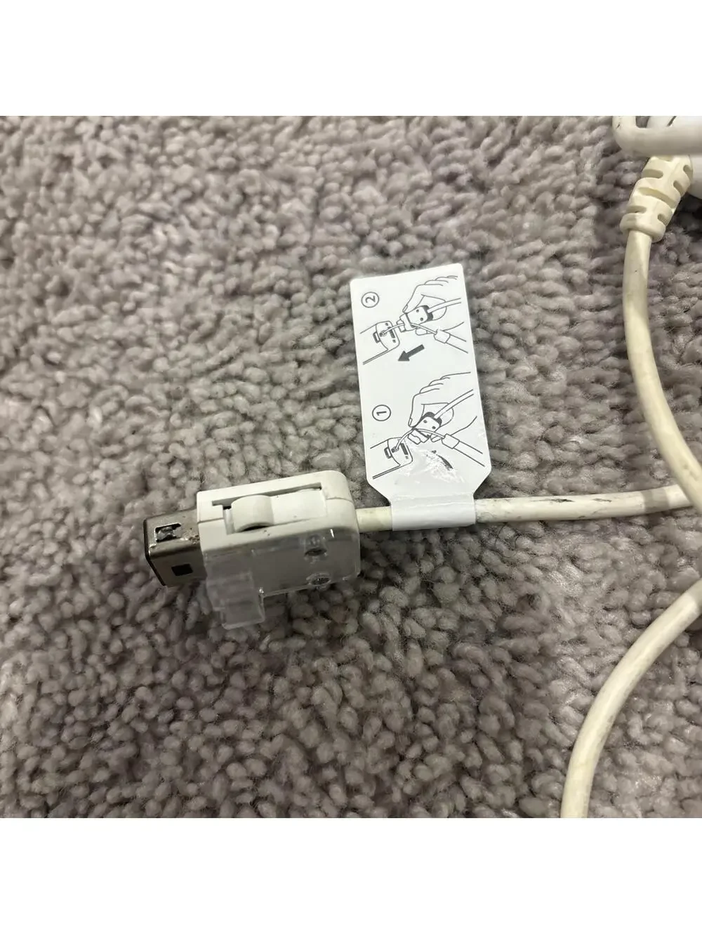 Nintendo Wii - White Nunchuck Controller Accesory Official Genuine OEM